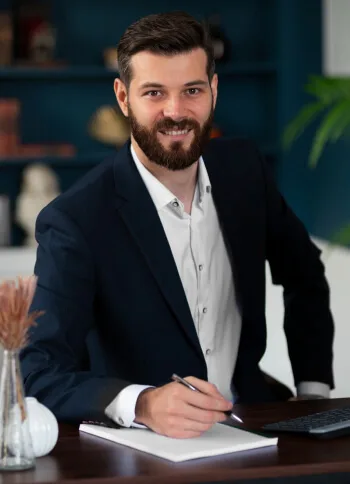 Our Financial Experts The Team  Member Solution. - 虎扑体育直播APP
